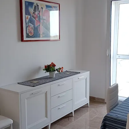 Konukevi Residenza Castelli 3*